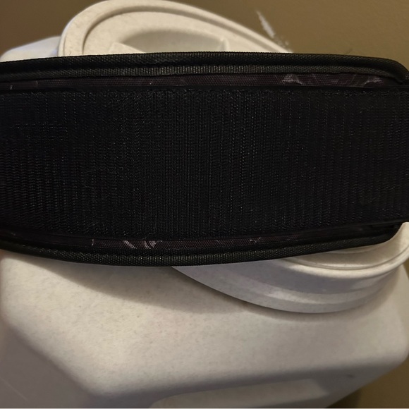 2POOD lifting belt SIZE L skull peace sign - Picture 2 of 3